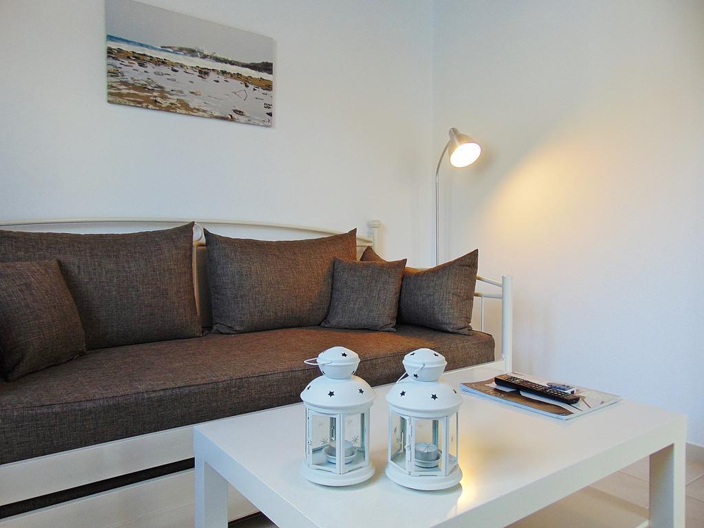 George'S Seaside Apartments Sifnos Вати Экстерьер фото