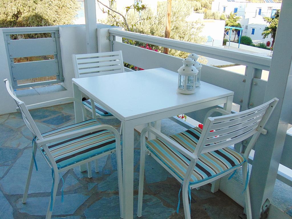 George'S Seaside Apartments Sifnos Вати Экстерьер фото
