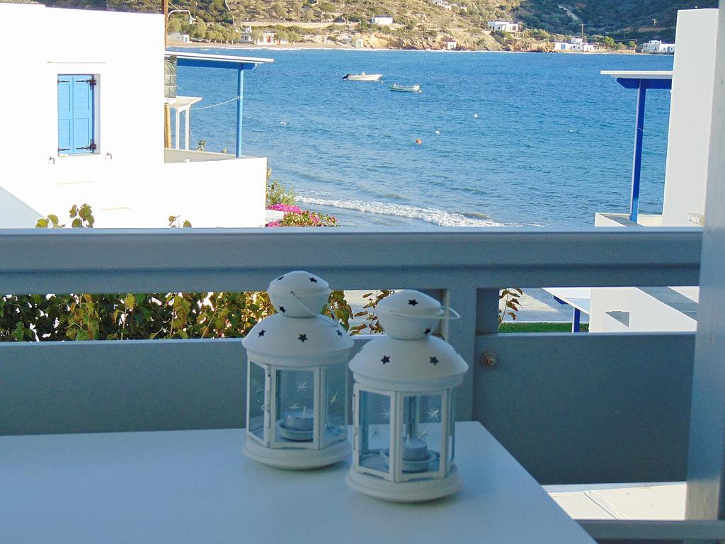 George'S Seaside Apartments Sifnos Вати Экстерьер фото